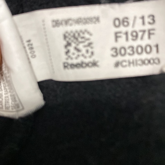 CCM Vintage inspired Canucks jacket Sz S - Picture 8 of 13